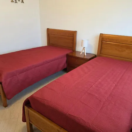 아파트 Sandy Toes